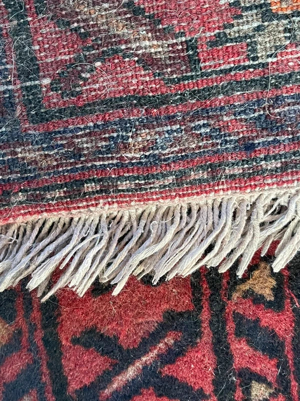 Hand knotted vintage Anatolian style wool rug 154 x 98 cm — photograph 12