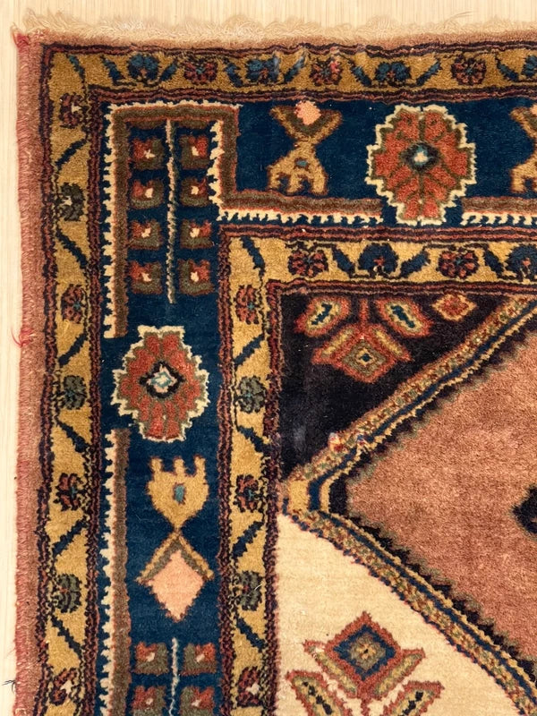 Vintage hand knotted wool tribal rug 227 x 150 cm Kazak Caucasian style — photograph 6
