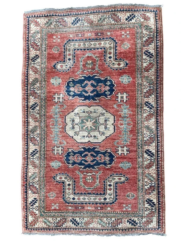 Hand Knotted Kazak Style Wool Rug 154x100cm Small Tribal Carpet — photograph 1