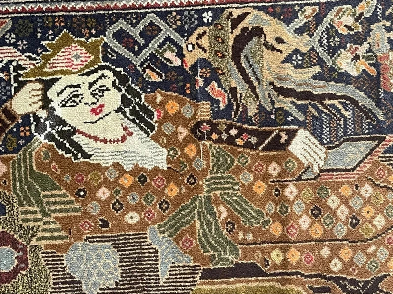 Vintage Persian Pictorial Rug 188 x 120 cm — photograph 8