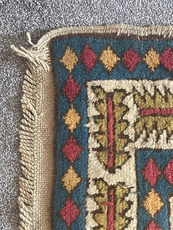Large Hand Knotted Turkish Rug 252 x 152 cm – Ivory & Pink Geometric Wool Rug — photograph 20