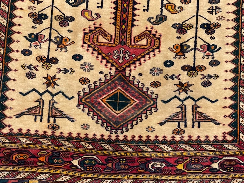 Hand-knotted wool tribal rug 148 x 100 cm – ivory & red geometric (Persian style) — photograph 11