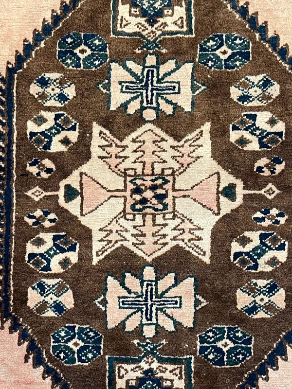 Vintage tribal Kazak-style rug – 200 x 144 cm – brown/ivory & navy — photograph 4