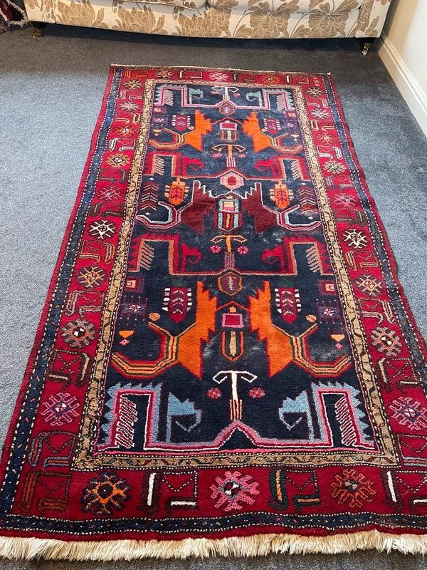 Vintage Persian Hamadan Rug – 140 x 200 cm — photograph 8