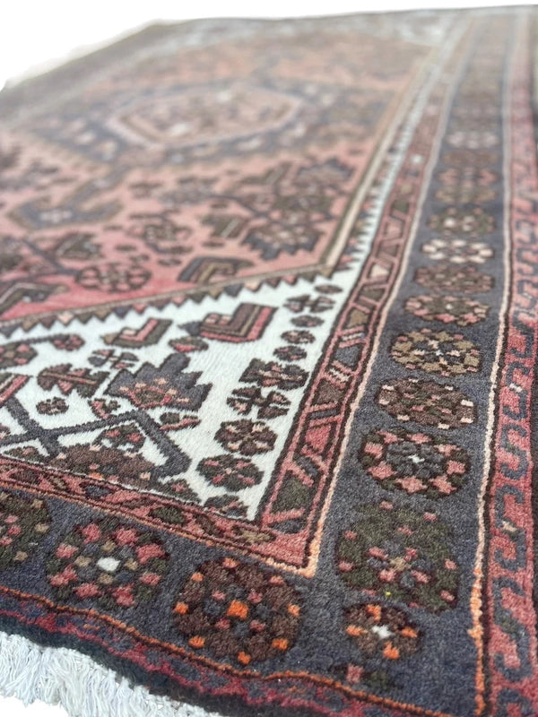 Vintage Persian Hamadan Rug 196x125cm Hand Knotted Wool Pink Tribal Carpet — photograph 4