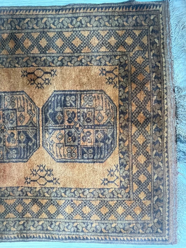 Handmade Bokhara Rug 159x108cm Gold Black Wool Small Carpet — photograph 12