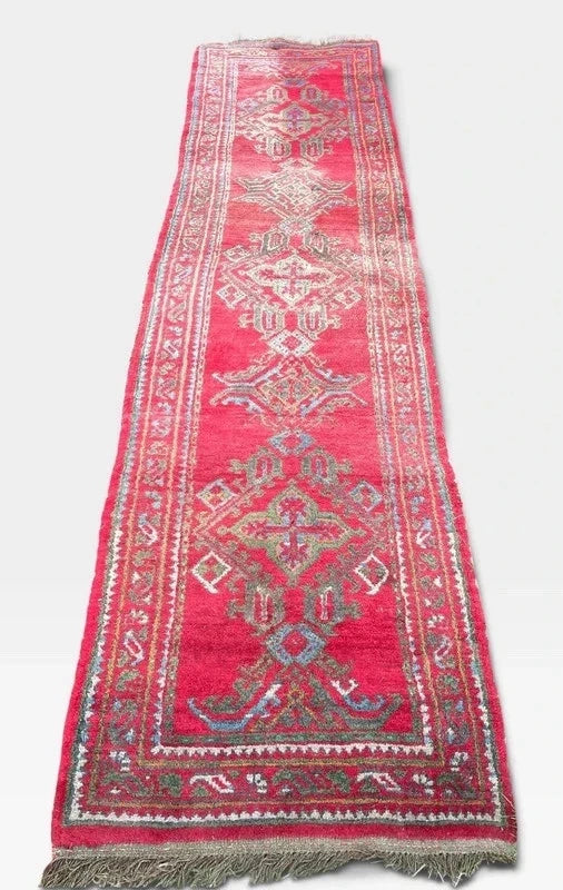 Vintage Eastern Anatolian Turkish Hand-Knotted Wool Runner Rug 351 x 91 cm — photograph 3