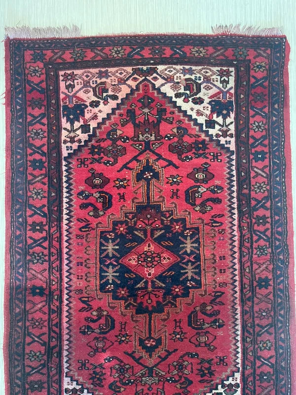 Hand knotted vintage Anatolian style wool rug 154 x 98 cm — photograph 7