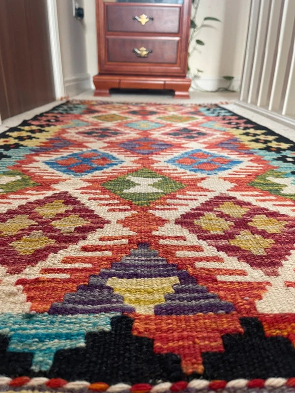 Vintage-Style Wool Kilim 146x67cm | Caucasian | Kazak Inspired | Tribal / Boho Rug — photograph 4