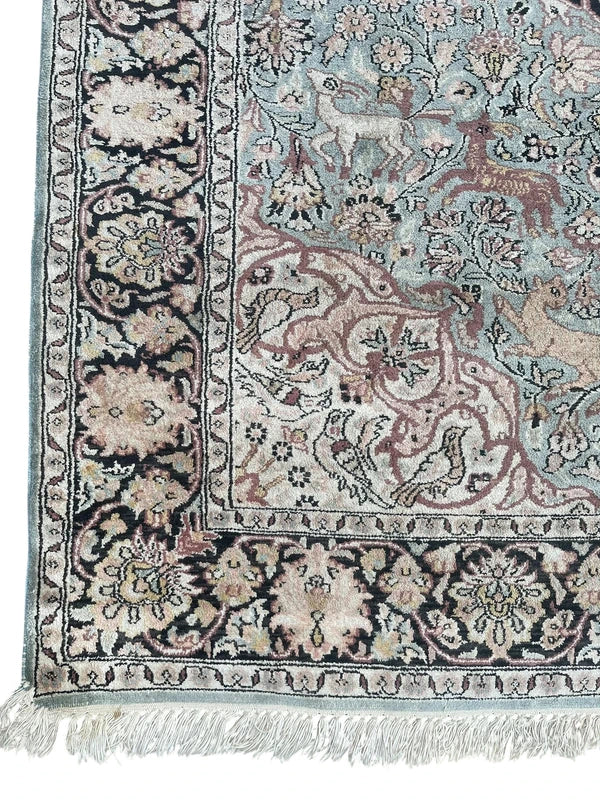 Hand-Knotted Silk Persian Style Rug – Hunting Design – 183 × 125 cm — photograph 6