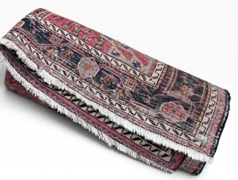 Vintage Hand-Knotted Persian Wool Rug – Large Red Medallion Carpet 148 x 247 cm — photograph 11