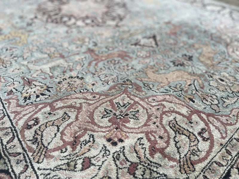 Hand-Knotted Silk Persian Style Rug – Hunting Design – 183 × 125 cm — photograph 16