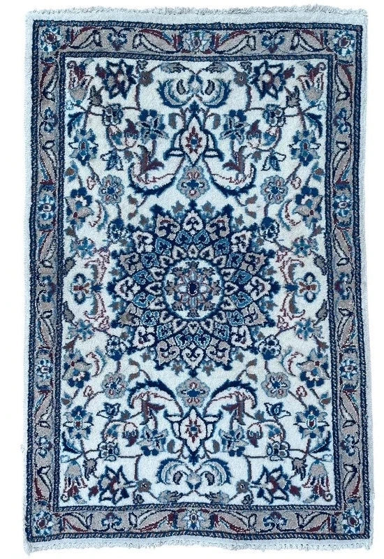 Small Hand Knotted Persian Nain/Isfahan-type Rug 142x91cm Blue Cream Wool Carpet — photograph 1