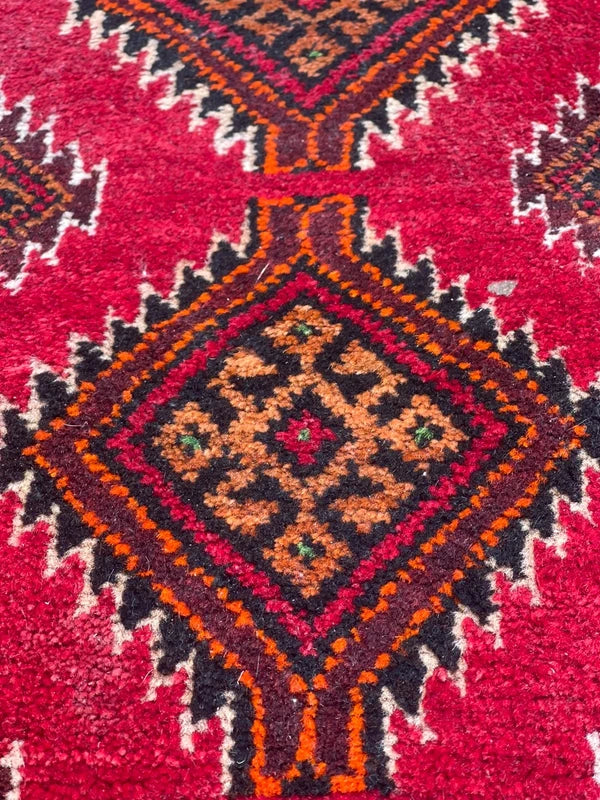 Beautiful handmade tribal wool rug, approx 178 x 100 cm — photograph 7