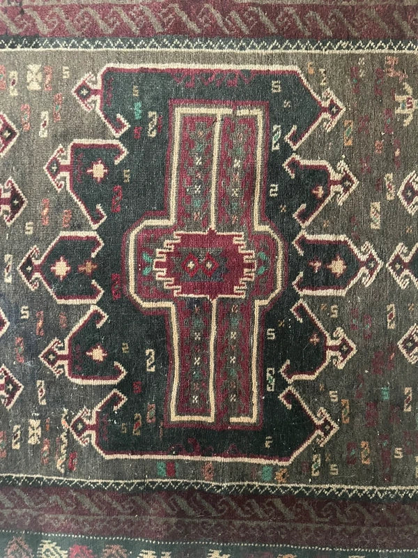 Vintage Hand Knotted Tribal Rug 162 x 99 cm Dark Afghan Baluch Style — photograph 7