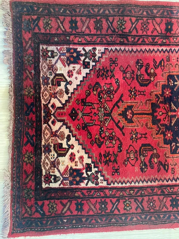 Hand knotted vintage Anatolian style wool rug 154 x 98 cm — photograph 5