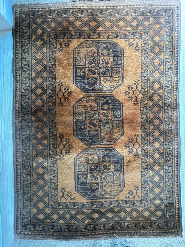 Handmade Bokhara Rug 159x108cm Gold Black Wool Small Carpet — photograph 3