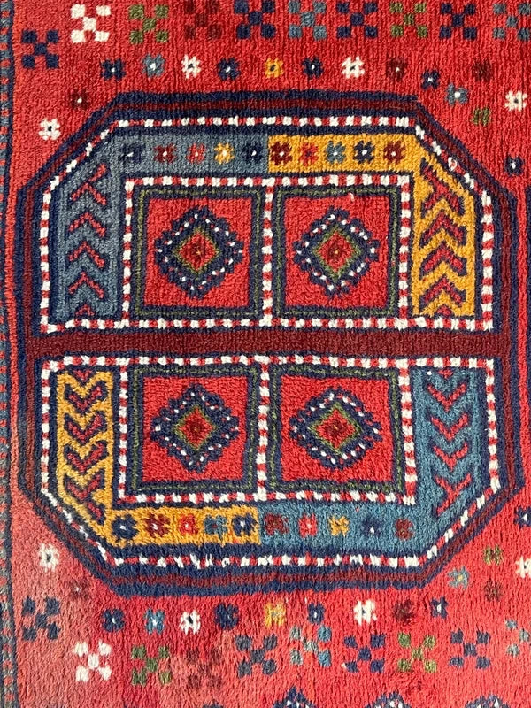 Vintage hand-knotted Afghan tribal rug 195x120 cm – red geometric wool carpet — photograph 8