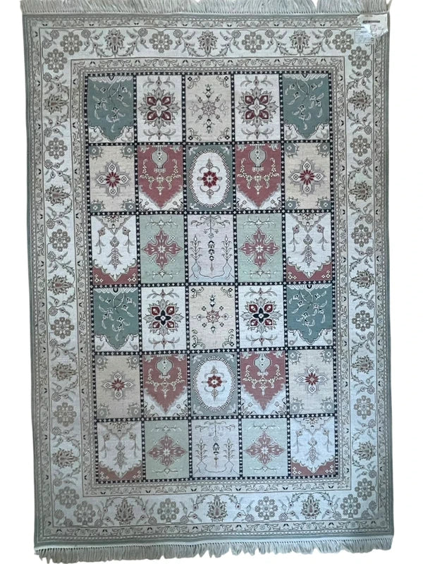 Handmade Cotton on Cotton Rug 125 x 182 cm — photograph 2