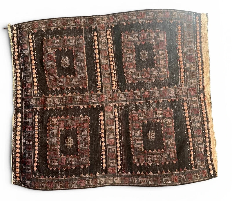 Very Old Tribal Turkmen Sofreh Rug 140x130cm Handmade Animal Motif Textile — photograph 4