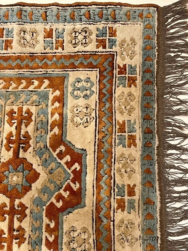 Hand-kontted Wool Kazak / Caucasian Style Rug – Rust & Blue – 202 × 138 cm — photograph 12