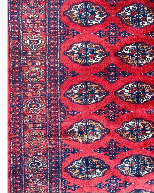 Vintage Hand Knotted Turkmen Bokhara Wool Rug 200 x 140 cm — photograph 6