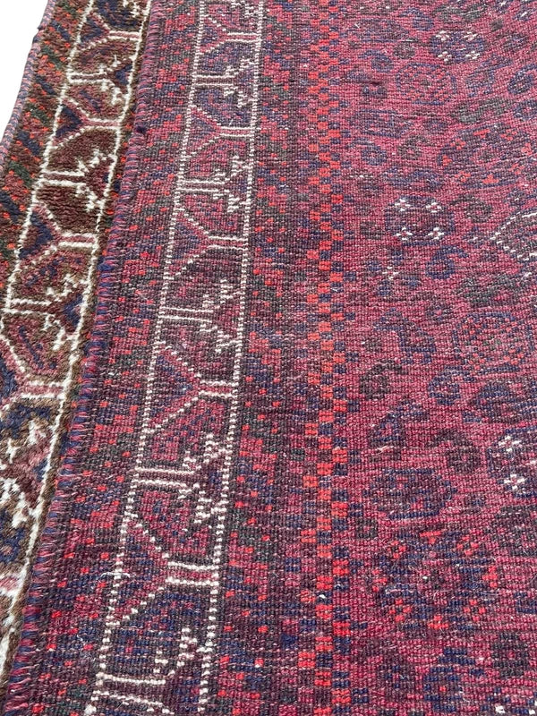 Vintage Hand Knotted Persian Hamadan Rug 178 × 108 cm | Iranian Tribal Wool Carpet | Made in Iran — photograph 8