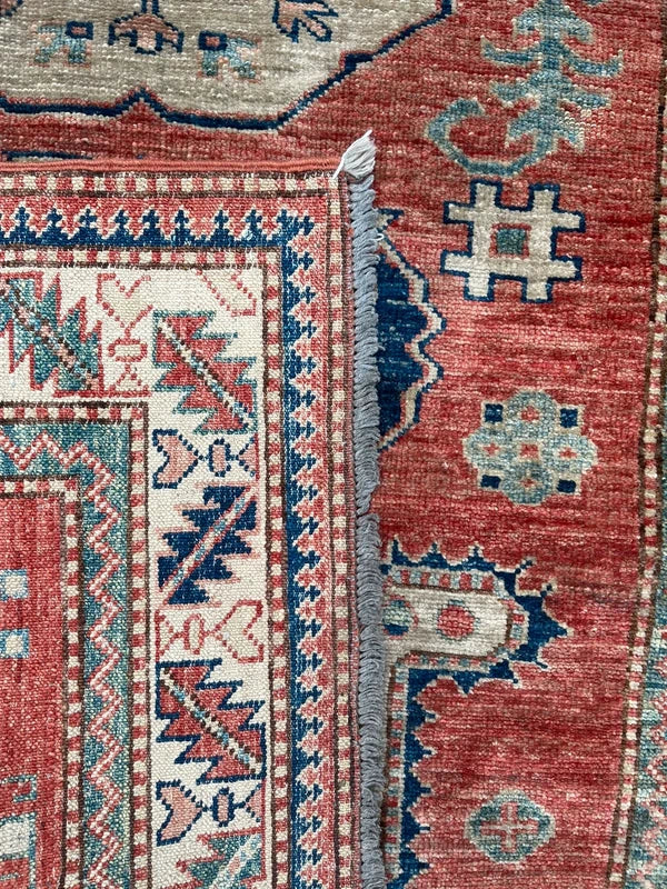 Hand Knotted Kazak Style Wool Rug 154x100cm Small Tribal Carpet — photograph 12