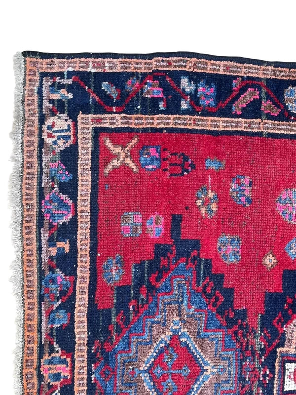 Vintage Hand-Knotted Persian Hamadan Rug – 196 × 127 cm — photograph 3