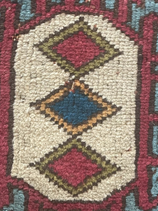 Large Hand Knotted Turkish Rug 252 x 152 cm – Ivory & Pink Geometric Wool Rug — photograph 17