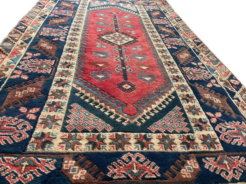 Vintage Hand Knotted Tribal Rug 246 x 141 cm Wool — photograph 12