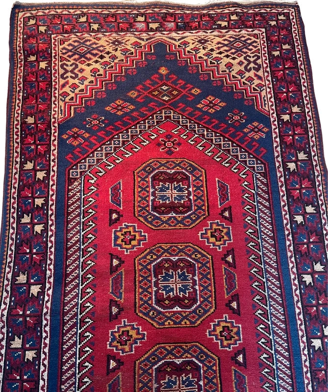 Vintage Oriental Persian tribal Rug200×110cm (6'7" × 3'7") Hand-Knotted Wool Gallery Mat c.70s — photograph 7