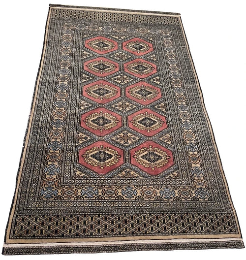 Bokhara Style Rug 154x93cm – Red Gul Pattern – Fringed — photograph 1