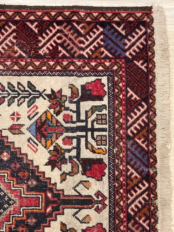 Vintage Persian Hand-Knotted Wool Rug 193x109cm – Navy & Red Tribal — photograph 4
