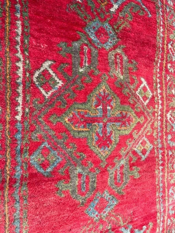 Vintage Eastern Anatolian Turkish Hand-Knotted Wool Runner Rug 351 x 91 cm — photograph 16