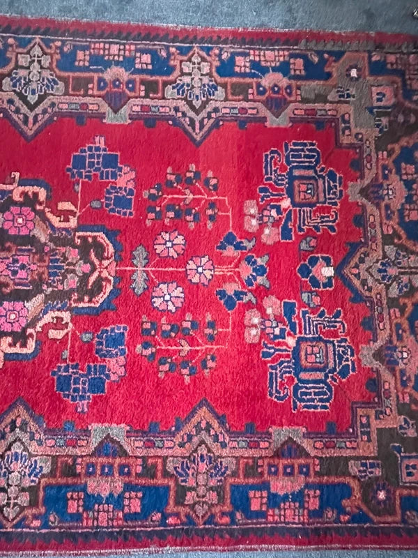Large Handmade Persian Heriz Style Rug 303 x 159 cm Red Blue Wool Carpet — photograph 15