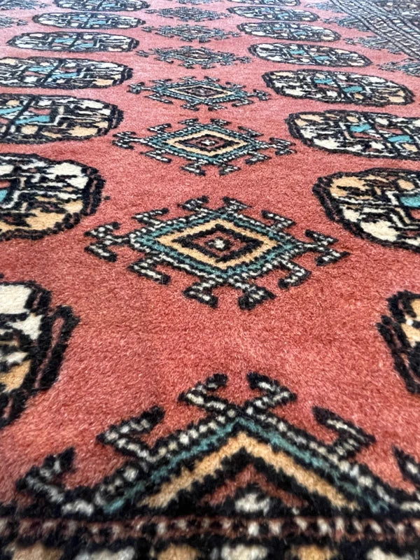 Vintage Pakistani Bokhara Hand Knotted Kayam wool Rug 156x94cm — photograph 5
