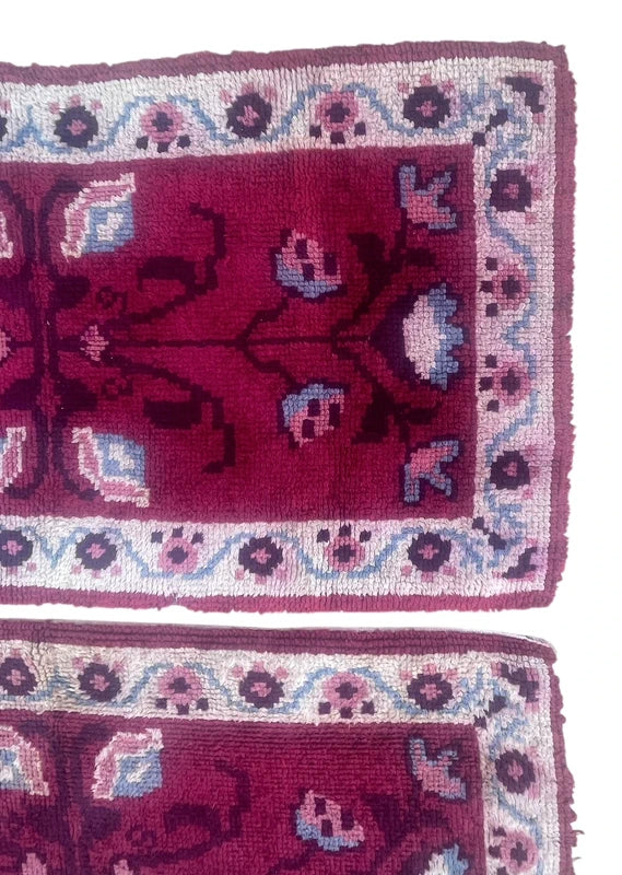 Set of 4 Vintage Handmade Wool Rugs – Matching Pink Burgundy Floral Rugs — photograph 8